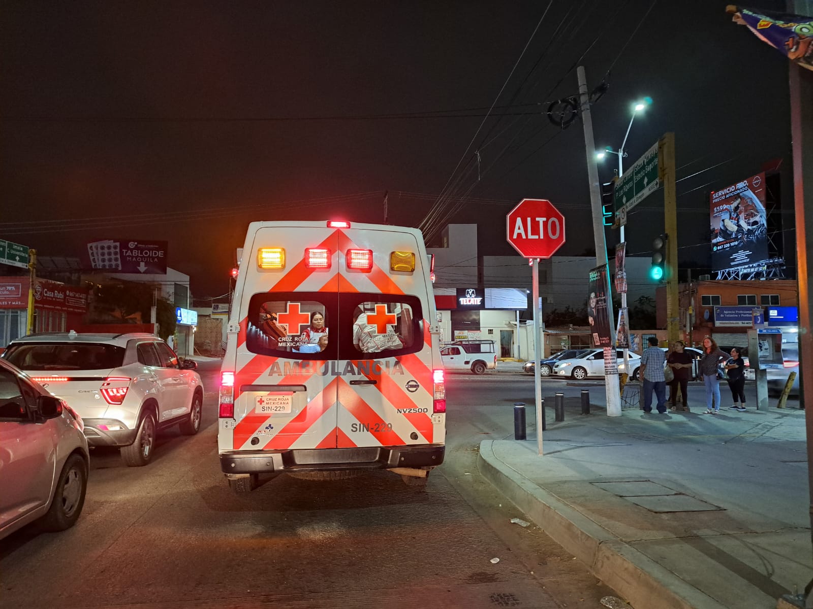 A tablazos y golpes lesionan a un hombre en la colonia Tierra Blanca de Culiacán Los Noticieristas