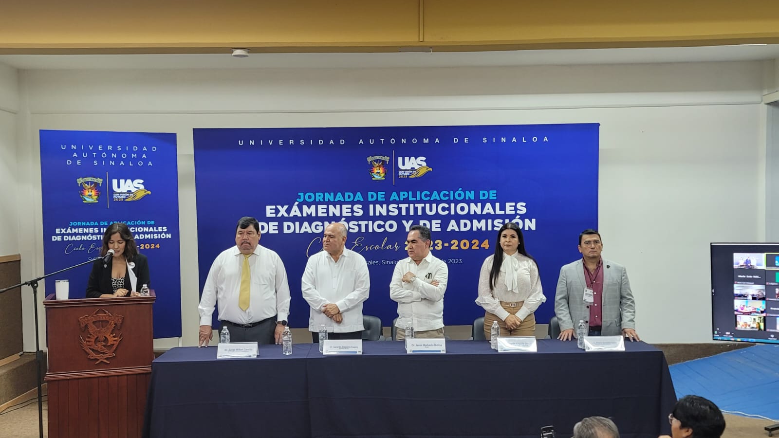 Con la participación de 51 mil aspirantes, UAS aplica examen de
