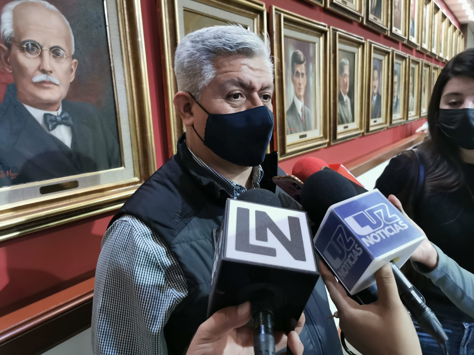 Traían pistola de plástico los asaltantes de la Chapultepec y lo que robaban lo enviaban a Guamúchil: SSPE
