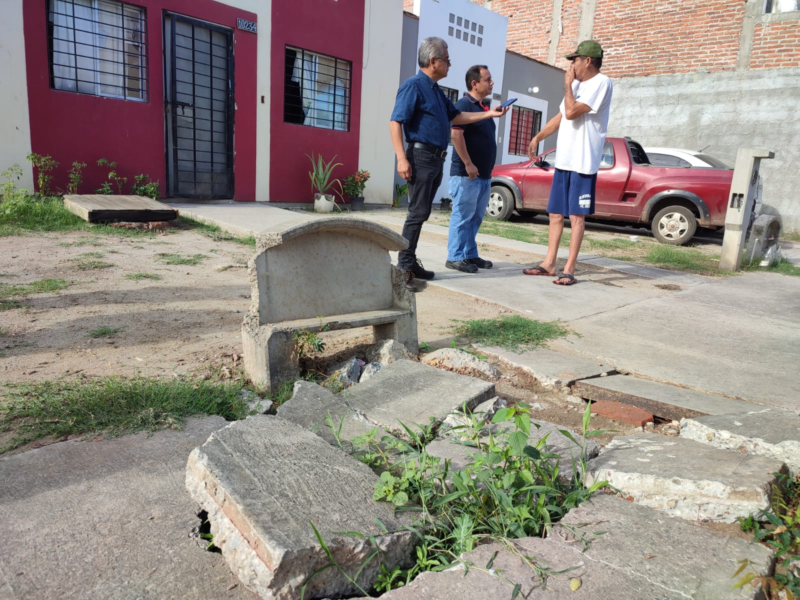 El cuento de nunca acabar; siguen las tomas clandestinas de agua en Mazatlán