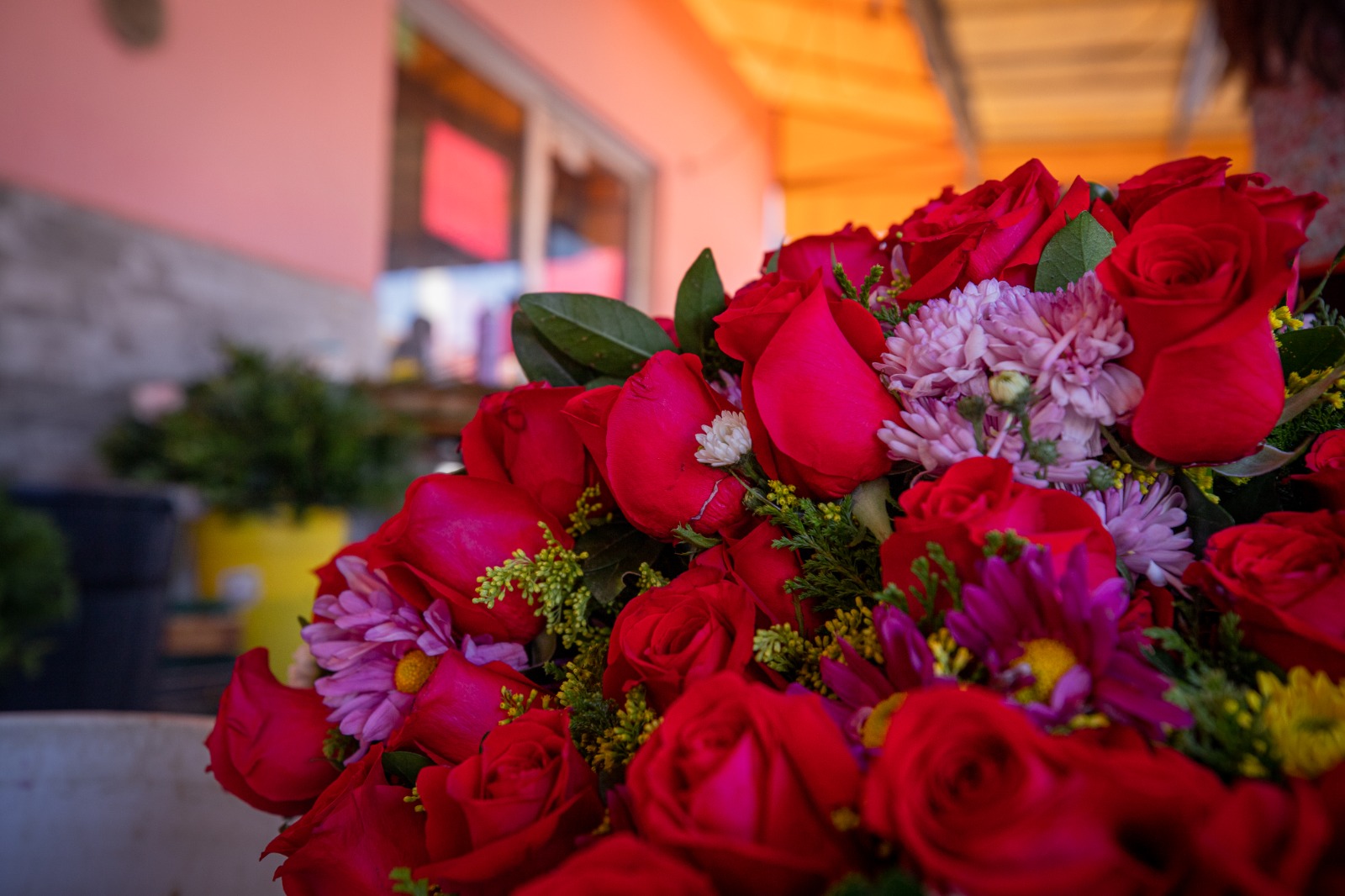 En Guasave floristas acuerdan no subir precio este 14 de febrero