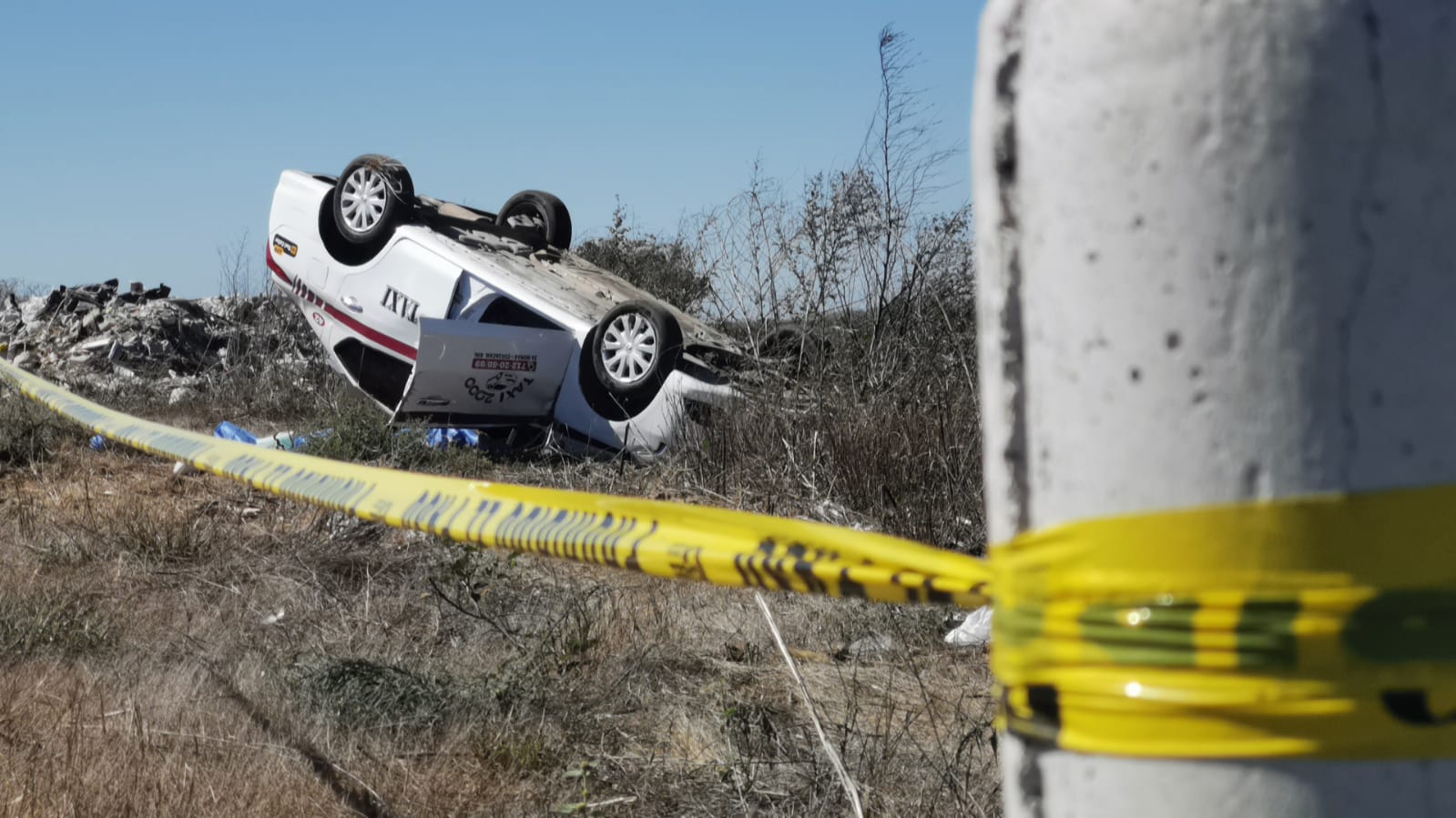 Fallece taxista durante volcadura en Navolato, los pasajeros resultaron ilesos (Ernesto Martínez)