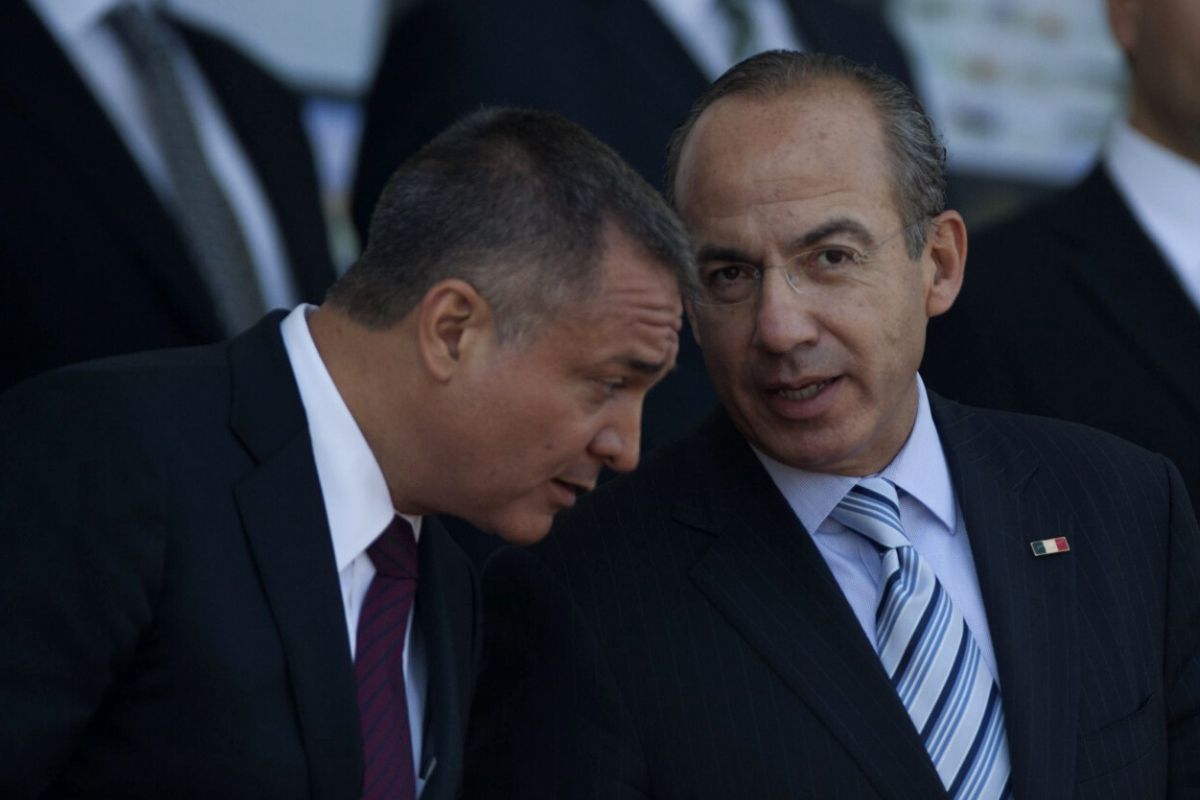 Genaro García Luna y Felipe Calderón. Foto: Cortesía
