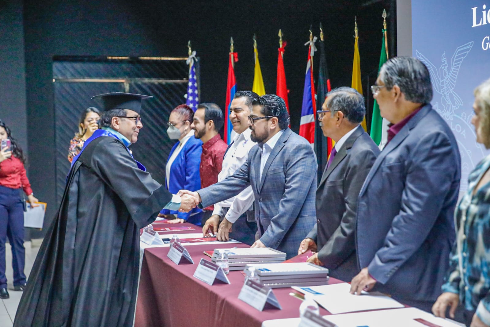 Gradúa la Unipol nueva generación de 21 Licenciados en Seguridad Pública