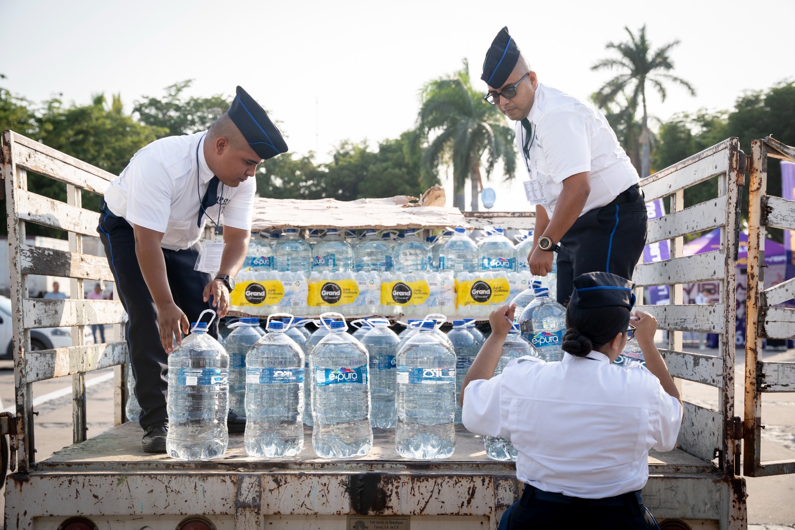 DIF Culiacán inicia la distribución del agua acopiada en el Aquatón 2023 a las comunidades más necesitadas