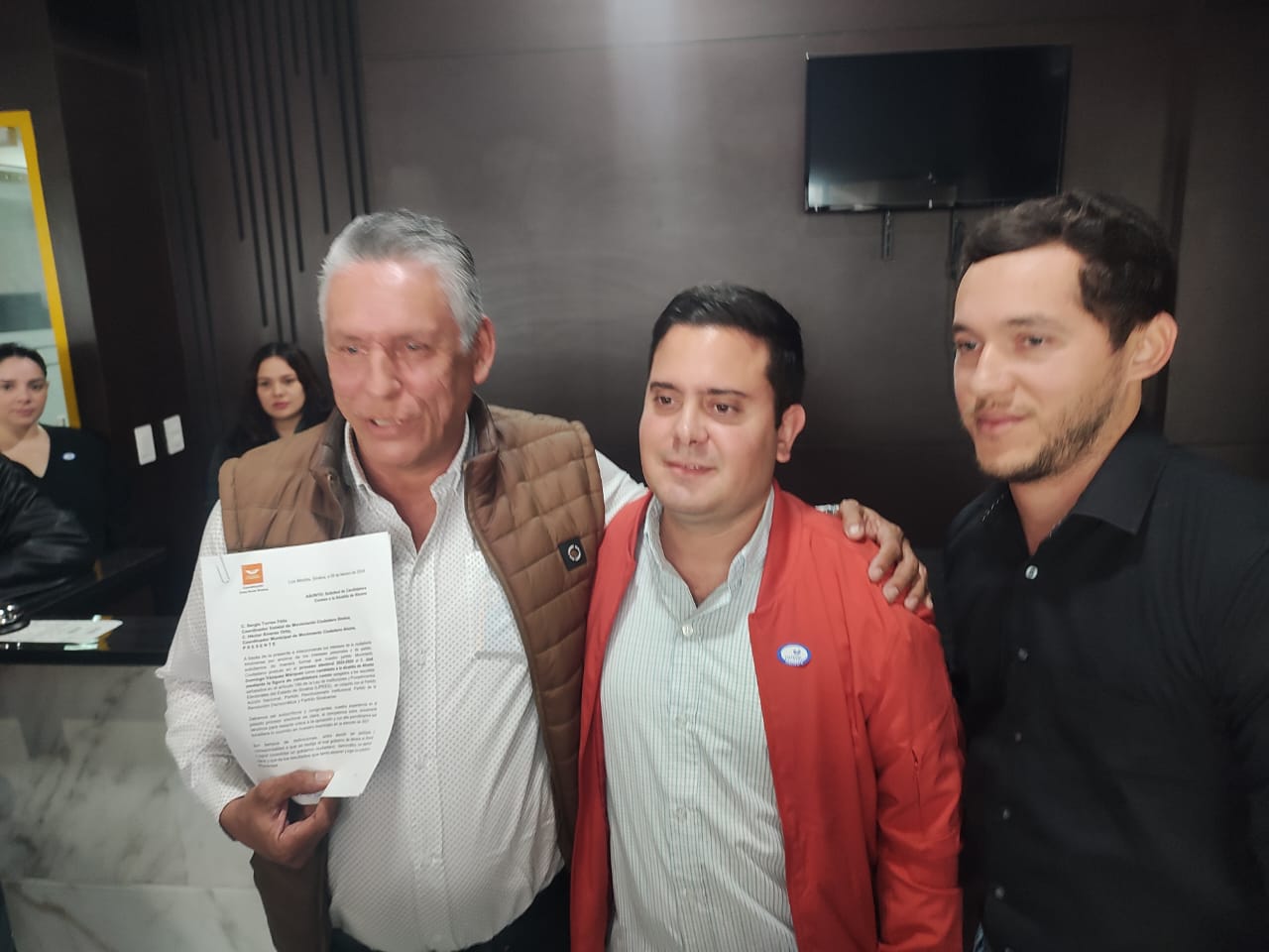 Movimiento Ciudadano, expresan Miguel Ángel Camacho y Martín Balderrama firmas