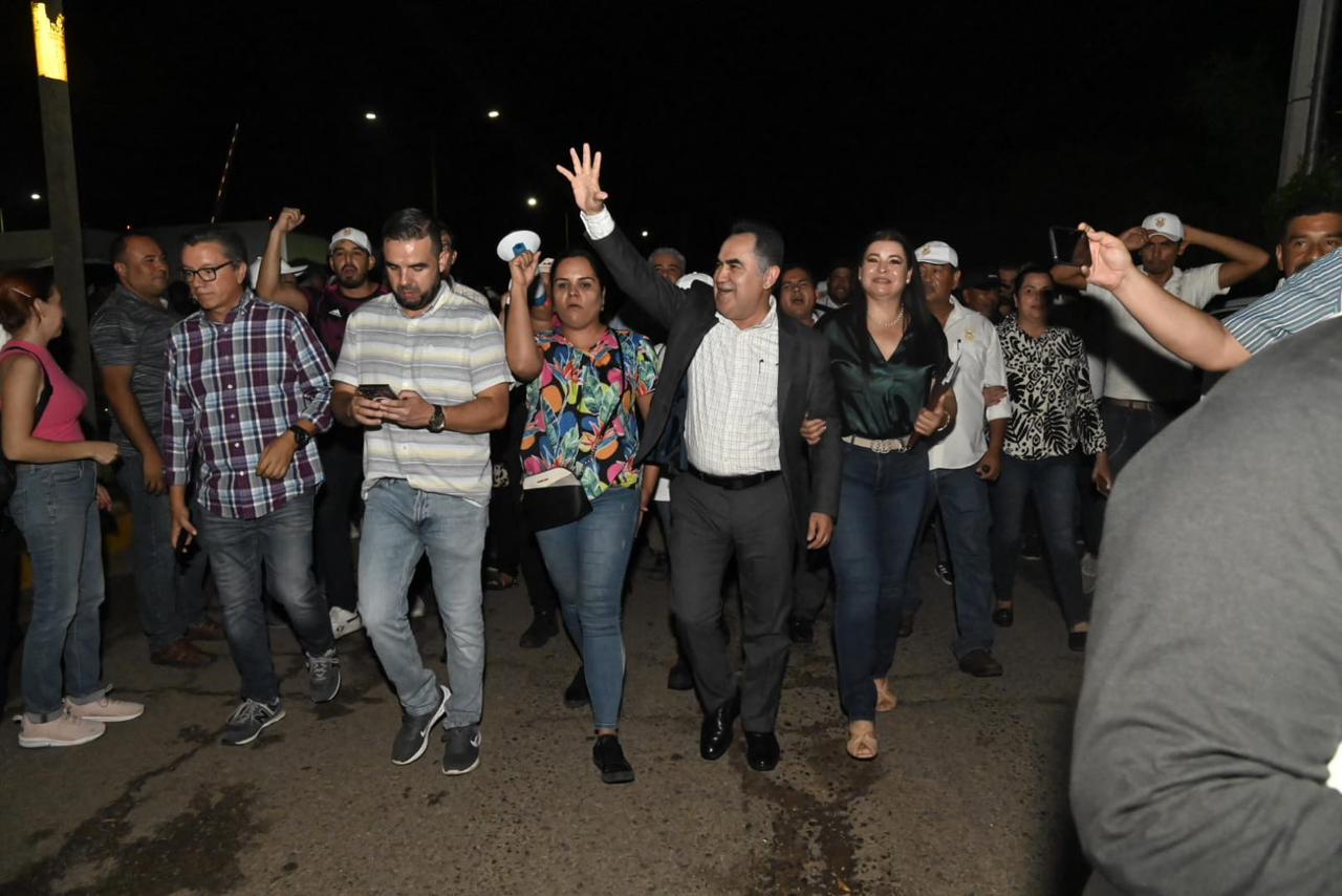 Rector de la UAS a su salida de la audiencia en su contra de este miércoles
