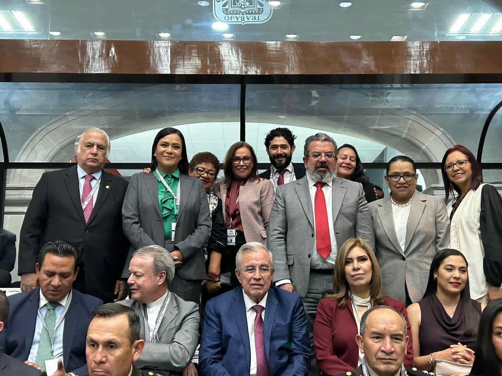 Rocha asiste a la toma de protesta de la gobernadora del EdoMex y se encuentra con Claudia Sheinbaum (cortesía)