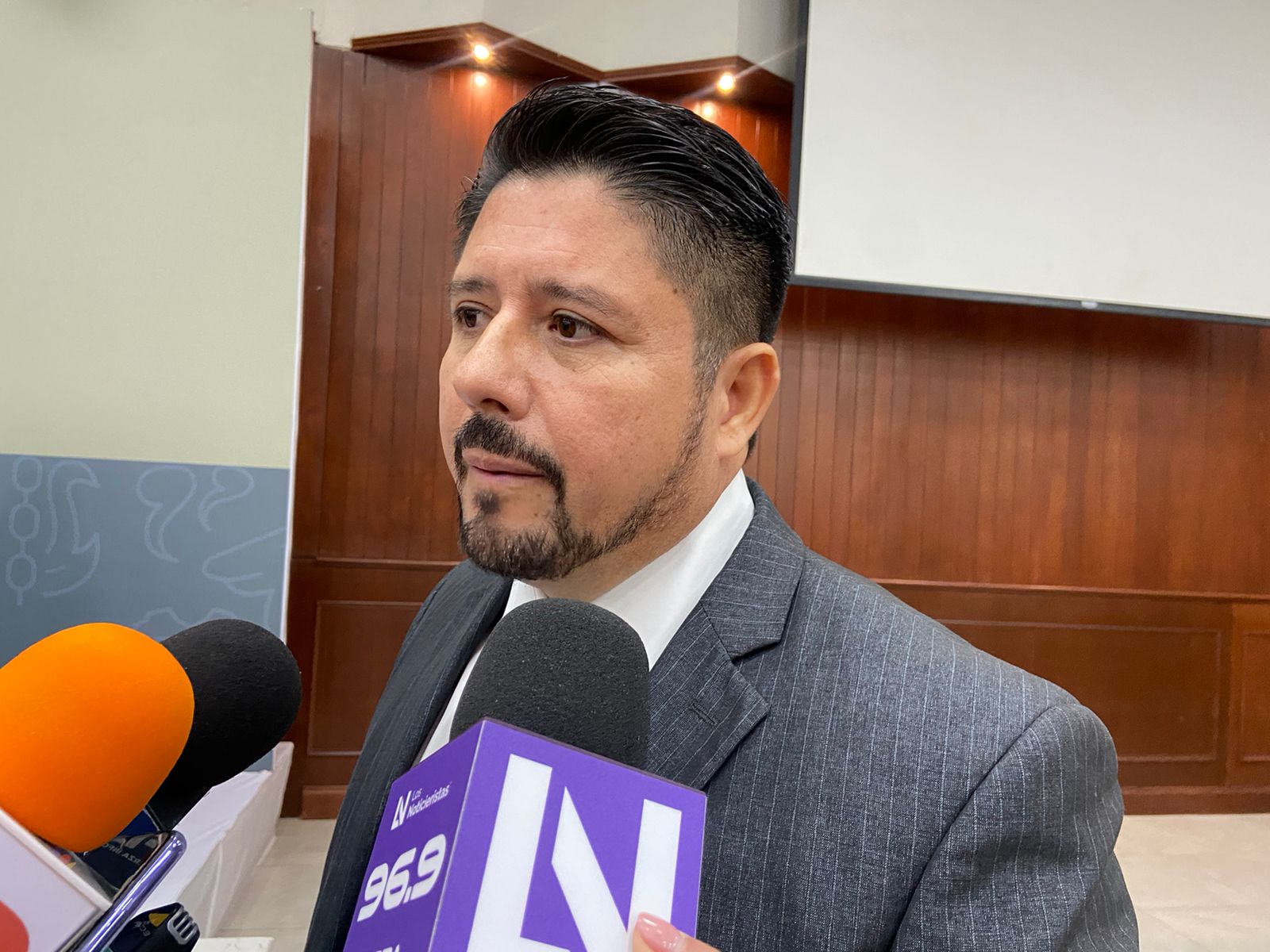 Rubén Miranda López, director General del Instituto Sinaloense para la Educación de los Jóvenes y Adultos