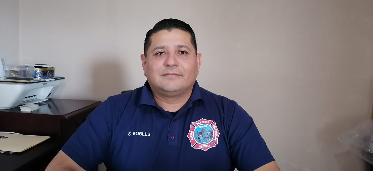 Saúl Robles Chávez, Comandante del Cuerpo Voluntario de Bomberos Mazatlán