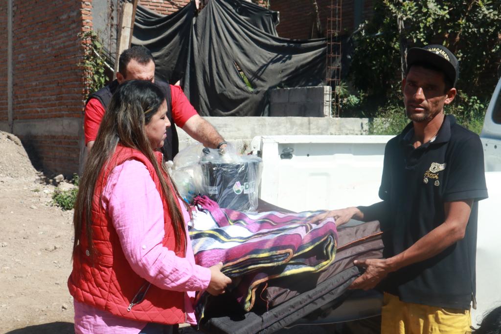 Durante esta temporada invernal DIF Culiacán benefició a más de 130 familias con cobijas y despensas