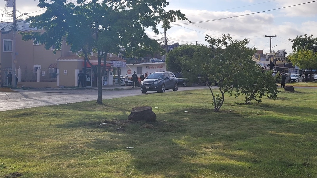 Asesinan a balazos a policía municipal en Mazatlán