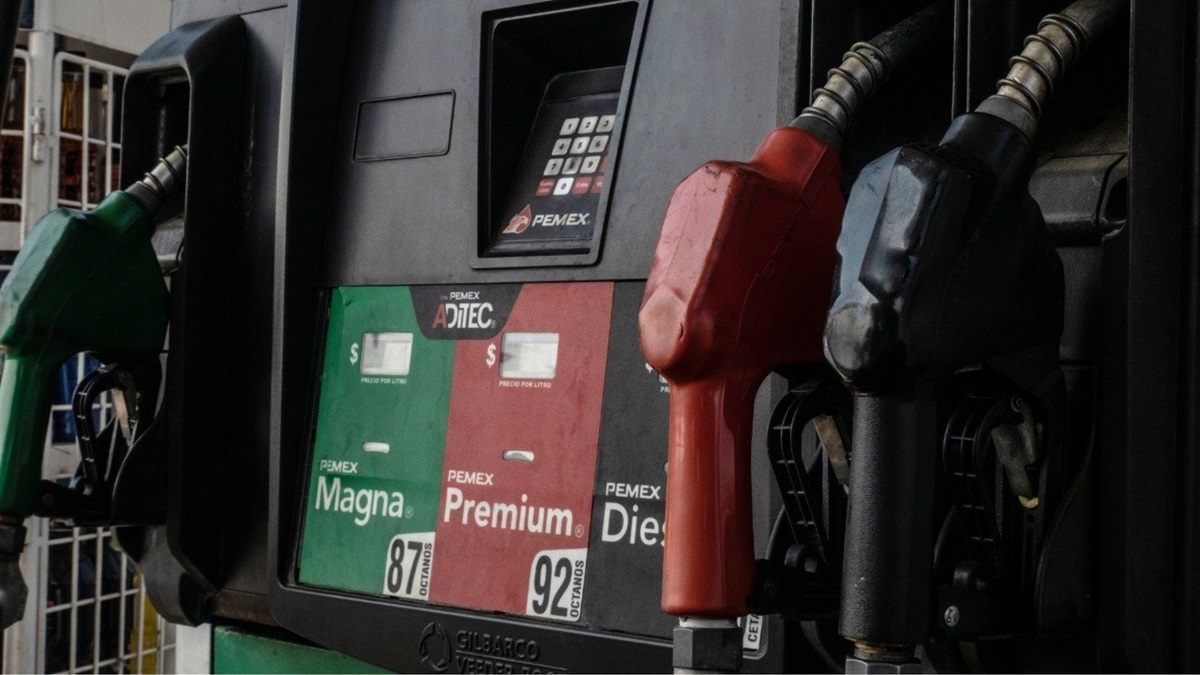 Es fin de semana y tu carro lo sabe… aquí los precios promedio de las gasolinas en Sinaloa y a nivel nacional Bomba de la gasolina