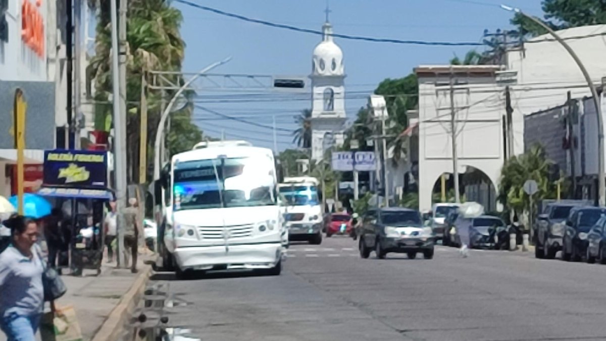 camiones del servicio público urbano