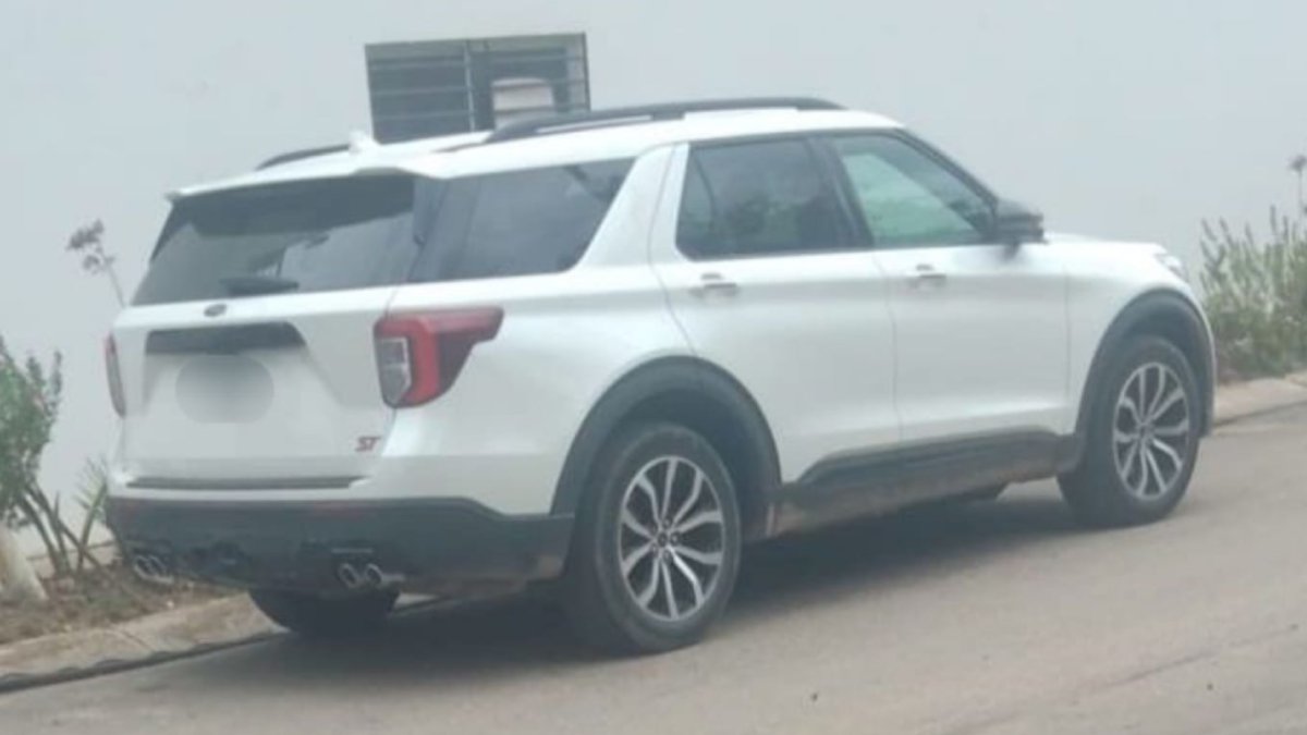 camioneta Ford Explorer robada en Culiacán recuperada