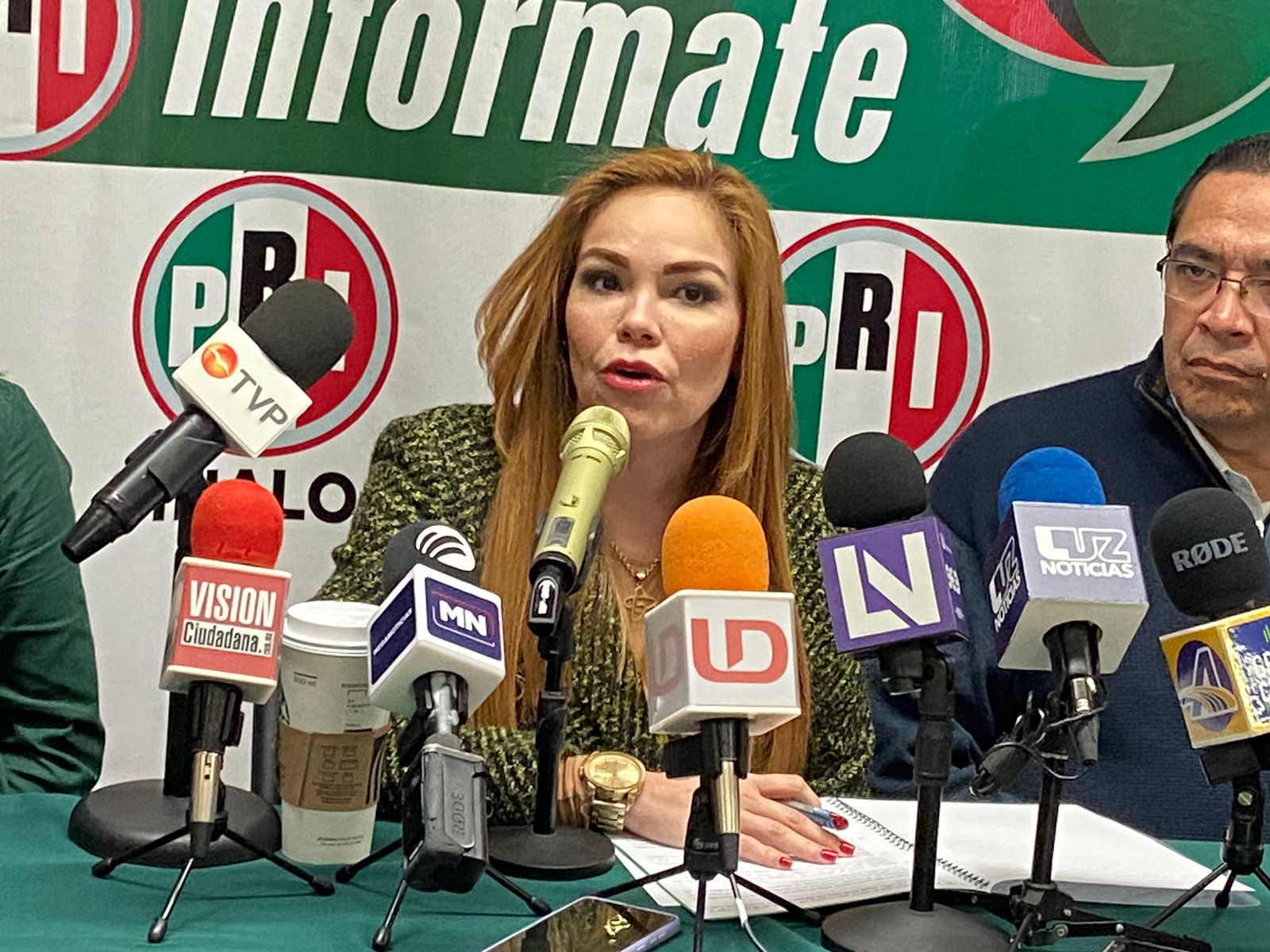 dirigente estatal Paola Gárate