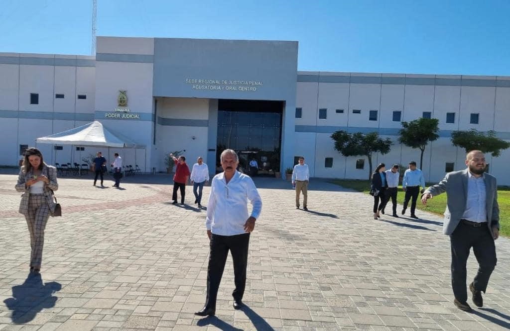 “Es injusto. Ya suficiente tengo con que me tengan con la pata en el pescuezo”: Estrada Ferreiro