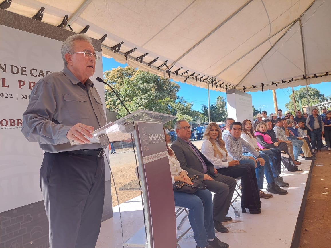 Da gobernador tremenda regañada a regidores de Mocorito por no aprobarle el presupuesto 2023 a la presidenta