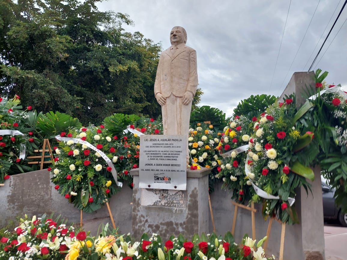 habitantes de Palmitas externaron su agradecimiento al exgobernador Jesús Aguilar Padilla y se unen a su despedida