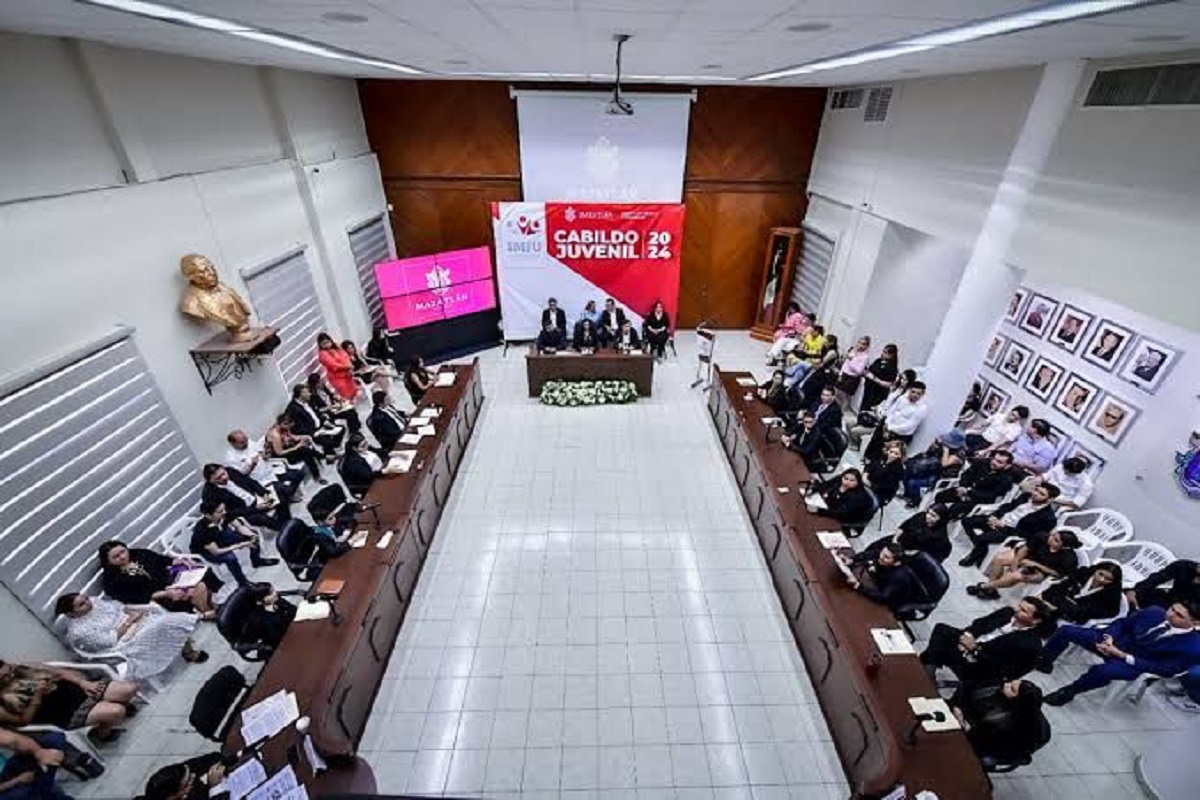IMJU mantiene abierta la convocatoria para integrar el Cabildo Juvenil 2025 en Mazatlán IMJU mantiene abierta la convocatoria para integrar el Cabildo Juvenil 2025 en Mazatlán