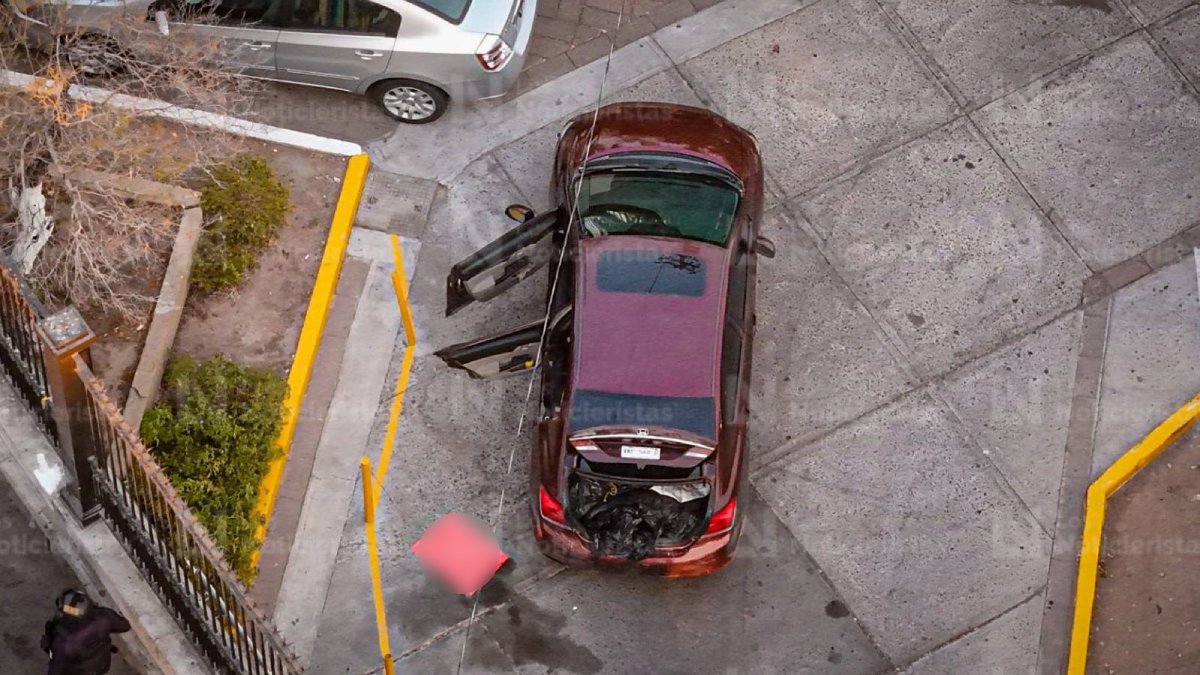 Localizan vehículo con cuerpos desmembrados en el estacionamiento de La Lomita, en Culiacán. Foto: José Betanzos