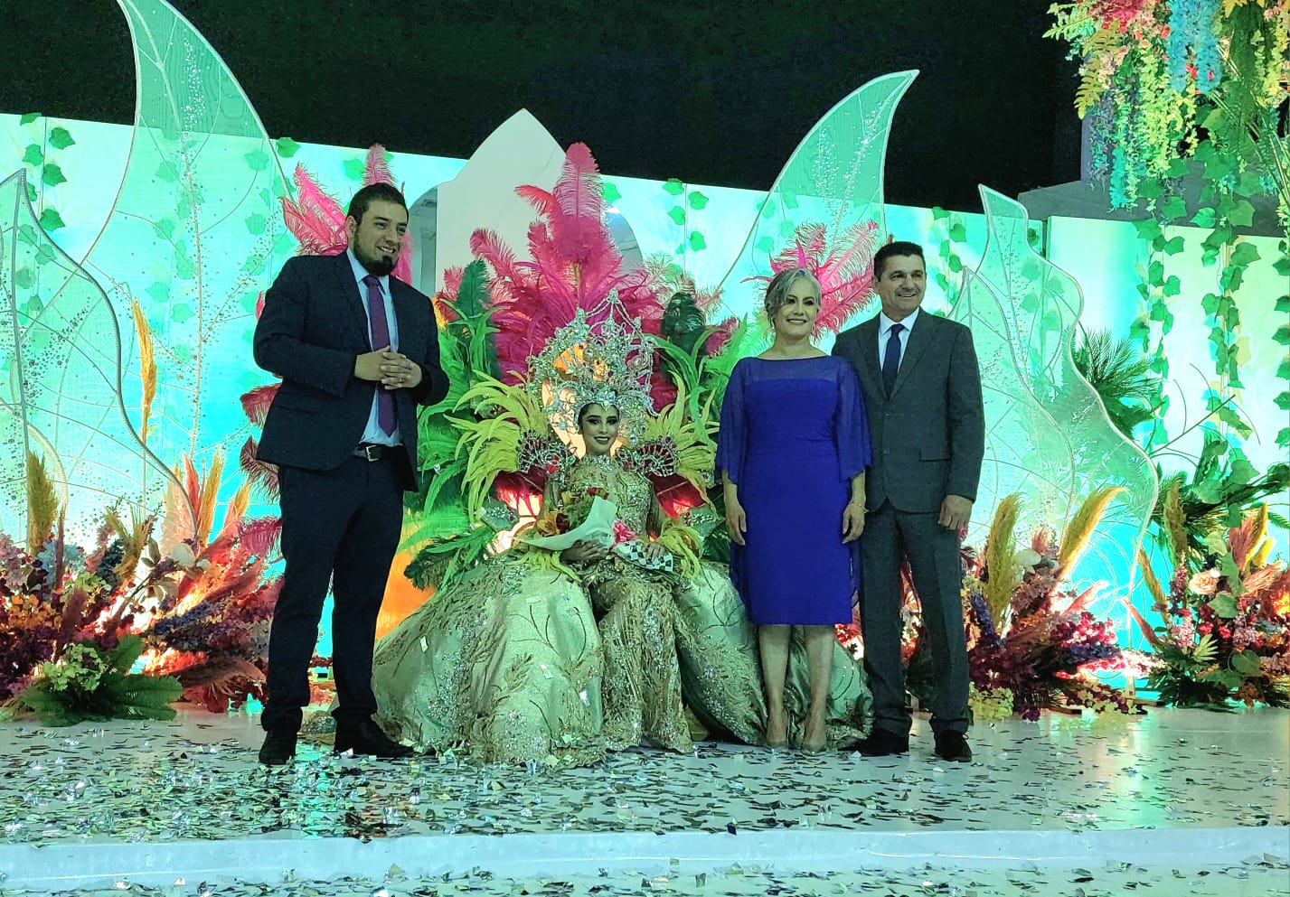 Marla I es la nueva soberana de los Juegos Florales del Carnaval Guamúchil 2024