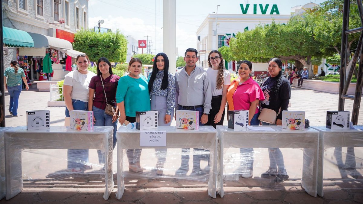 microempresarios y emprendedores reciben equipos productivos en Elota como parte del programa Equipa Sinaloa