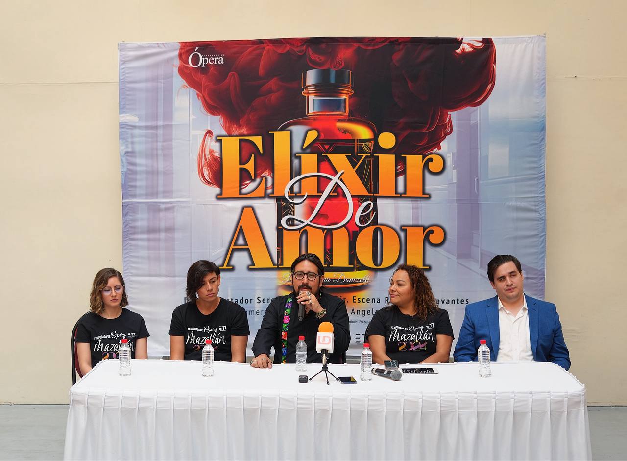 Este fin de mes en el Teatro Angela Peralta se presenta la ópera “Elixir de Amor” Este fin de mes en el Teatro Angela Peralta se presenta la ópera “Elixir de Amor”