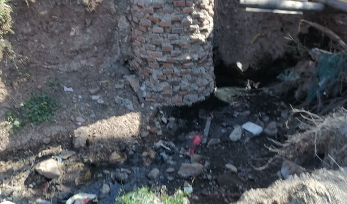 Piden reparación de drenaje en Lomas del Ébano en Mazatlán