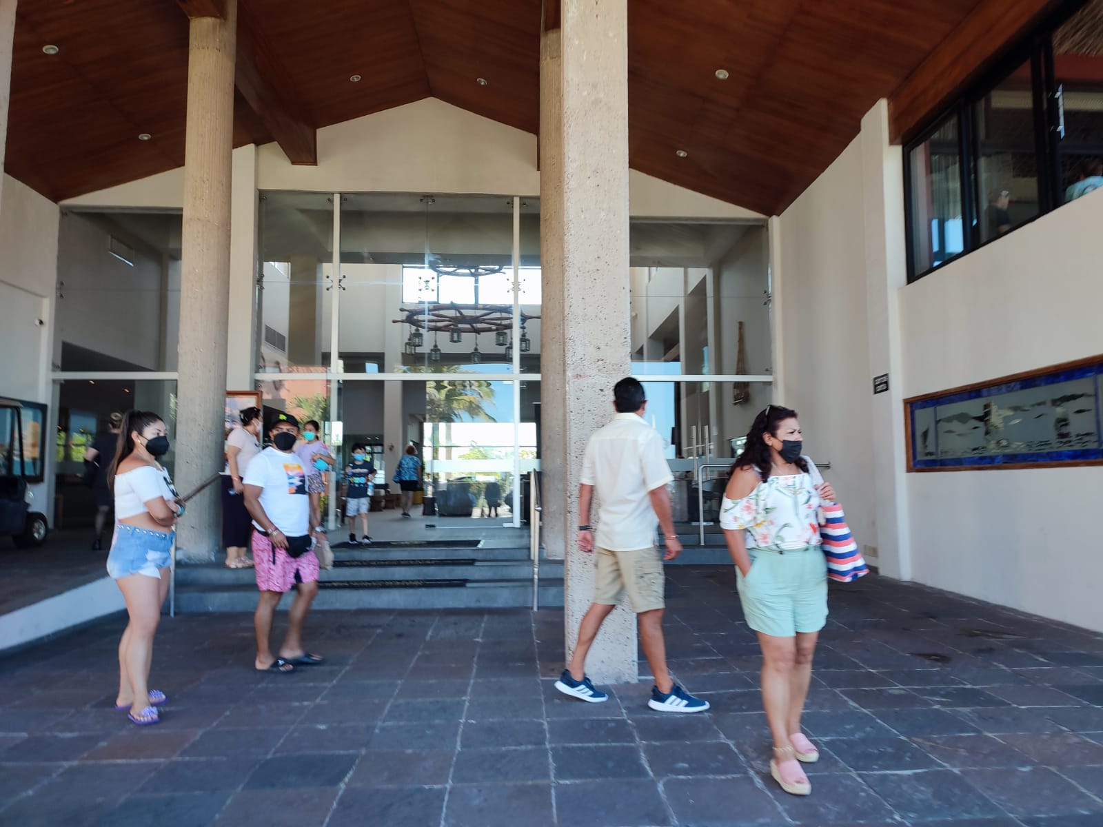 ‘Mazatlán mantienen reservaciones para carnaval pese a ‘Jueves Negro’; este fin el puerto estuvo al 70 por ciento