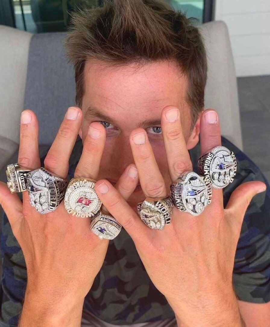 Tom Brady anuncia su retiro definitivo de la NFL