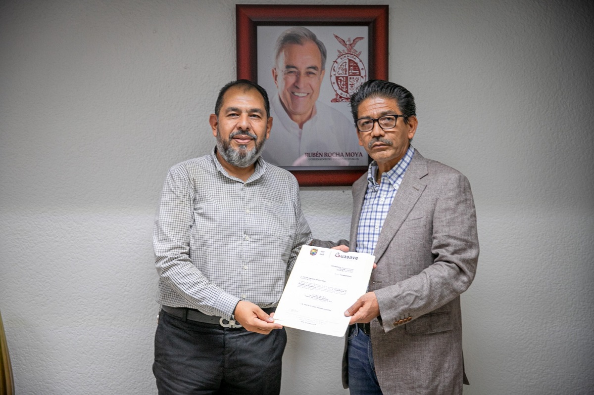 Víctor Arvizu rinde protesta como coordinador del Tribunal de Barandillas